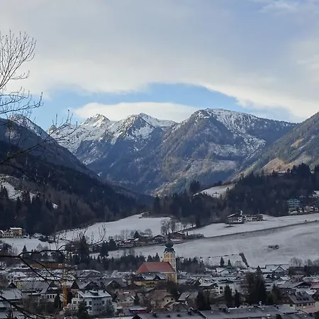 아파트 Haus Am Sonnenhang By Schladmingurlaub 슈라드밍